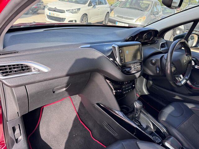 PEUGEOT 2008 GT LINE 1.2 E-THP AUTO SPANISH RHD IN SPAIN 62000 MILES SUPERB 2017